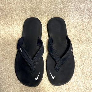 Nike slide on sandals